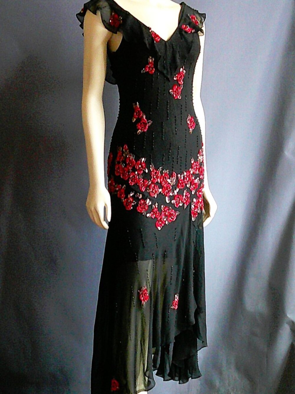 Sue Wong Nocturne Black Silk Floral Beading V-Neck Evening Dress 4